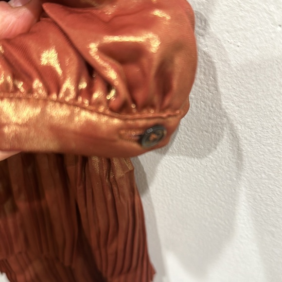 Current Air MINI DRESS metallic bronze pleated mini dress long sleeve small NWOT - Picture 9 of 11